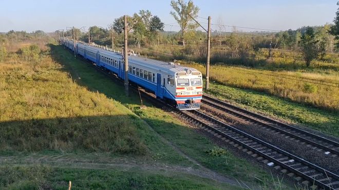 З 19 квітня відновилось курсування приміських поїздів по Хмельниччині