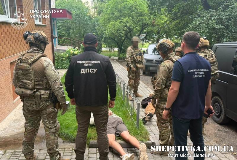 Трансфер за $6000 лісовими стежками: затримали організаторів схеми для ухилянтів