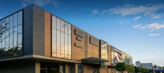 У сімʼї начальника міграційної служби Хмельниччини хочуть відібрати активів на понад 7 млн грн