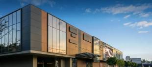 У сімʼї начальника міграційної служби Хмельниччини хочуть відібрати активів на понад 7 млн грн