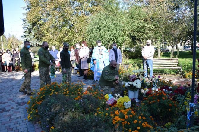 Шепетівчани вшанували захисників України