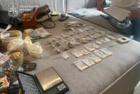 Вилучено наркотиків на 3,3 млн грн: ліквідували масштабну схему збуту кокаїну, канабісу та психотропів