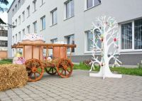 Хто і як прикрашав місто до Великодня