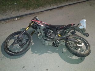 По вулиці Героїв Небесної Сотні розбився мотоцикліст