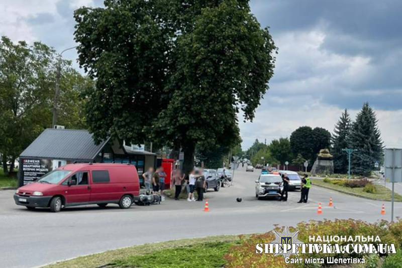 На перехресті вулиць Соборності та Української збили мотоцикліста