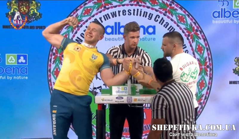 Олег Жох став чемпіоном світу з армрестлінгу на 46-му чемпіонаті світу