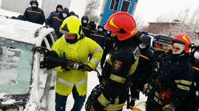 Рятувальники вивчали можливості спеціальної аварійно-рятувальної машини