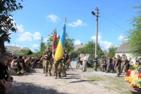 Загинув, рятуючи побратимів: Славутська громада прощалася з Леонідом Оксютою