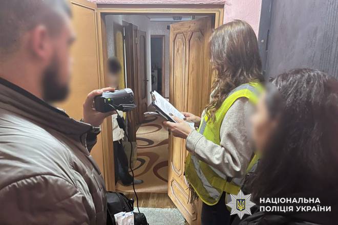 Обіцяла оформити інвалідність дитині, щоб батько отримав відстрочку від мобілізації