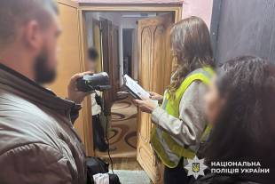 Обіцяла оформити інвалідність дитині, щоб батько отримав відстрочку від мобілізації