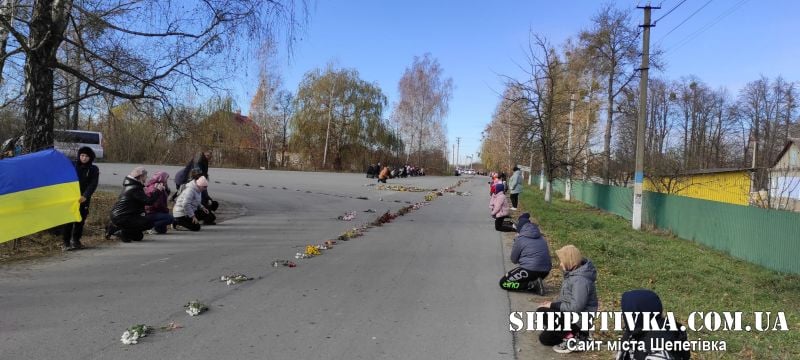 У селі Михайлючка прощались із захисником Сорокою Андрієм Олександровичем