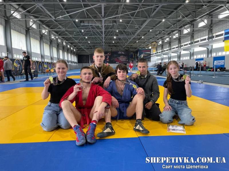 Шепетівчани здобули нагороди чемпіонату України з бойового самбо