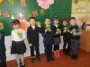 Першачки ЗОШ №3 вітали дівчат та жінок зі святом весни