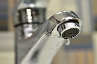 Шепетівський водоканал знеструмило через обрив електромережі