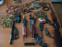 Шепетівчани здали 17 одиниць зброї