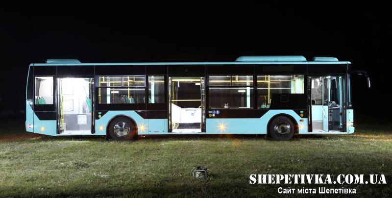 Для ХАЕС замовили автобуси на 8% дорожче, ніж сама станція купувала раніше