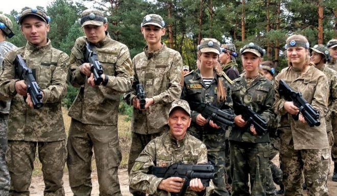 Юні шепетівчани змагались на Всеукраїнських військово-патріотичній іграх