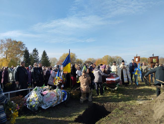 У Ямпільскій громаді провели у вічність захисника України Рудя Сергія