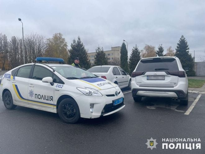 На Шепетівщині розшукували водія, який на «зебрі» ледь не збив пішохода