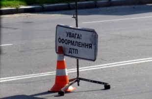 На вулиці Карла Маркса наїхали на літню жінку