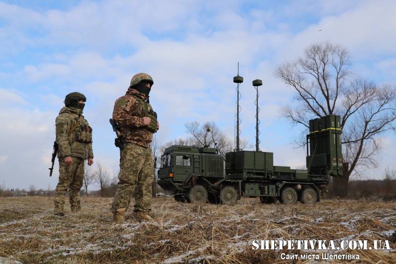 «Етіх шепетовських мажоров нада заваліть»: у наших зенітників день народження