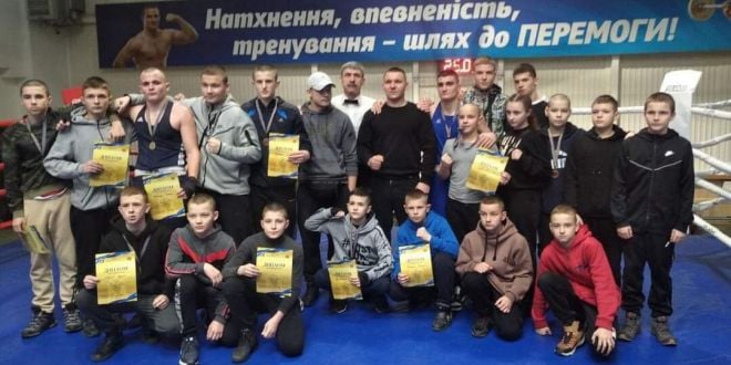 Боксери Шепетівської КДЮСШ привезли 15 медалей з чемпіонату Хмельницької області