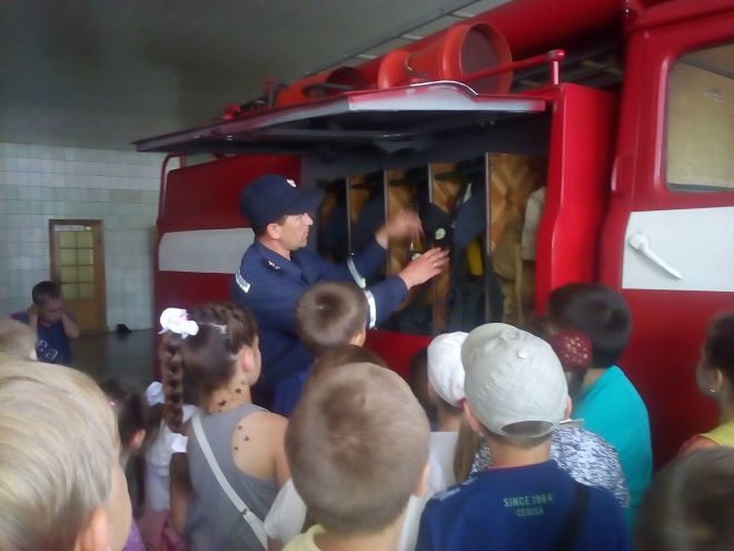 Пожежники влаштували для учнів НВК №3 екскурсію