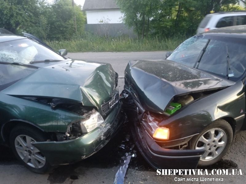Свідки кажуть, що водій був напідпитку: у Судилкові зіткнулись два автомобілі
