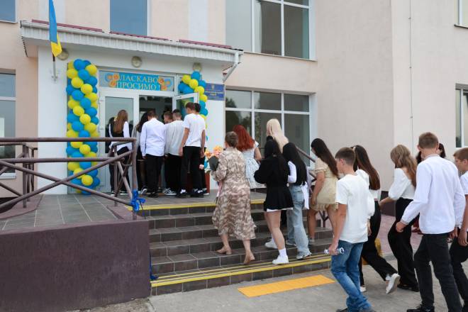 У Полонській громаді відбулося відкриття Новолабунського ліцею
