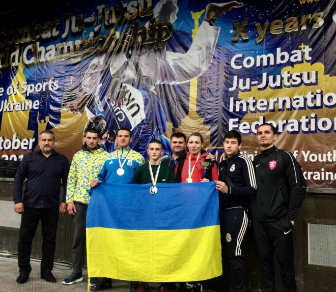 Шепетівчанин став срібним призером у чемпіонаті Світу з комбат дзю-дзюцу