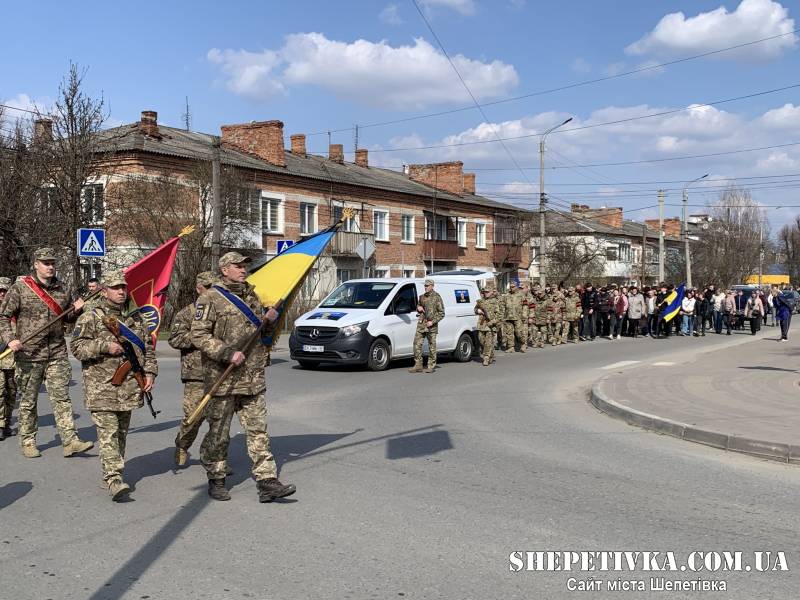 Ветеран 2014-го, який не вагався ні секунди: славутчани провели у засвіти Олександра Гнатюка