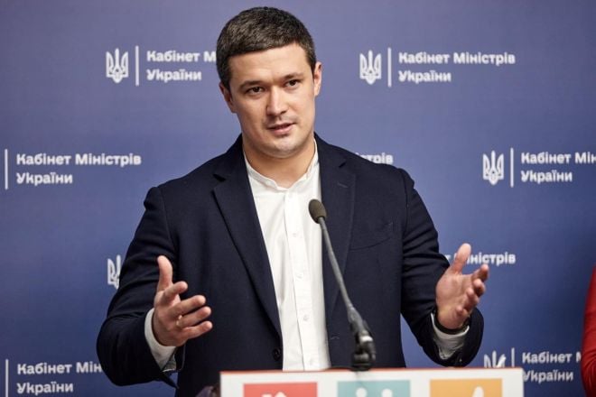 Міністр анонсував, що в Україні скасують паперову прописку