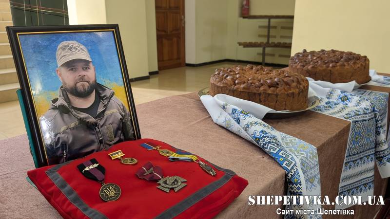 «Лісник» боровся за життя до останнього подиху: у засвіти провели захисника Андрія Семенюка