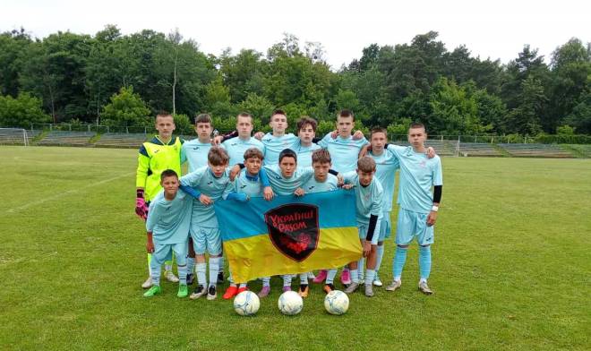 Шепетівські футболісти здобули бронзу чемпіонату ДЮФЛ U-15 сезону 2024-2025
