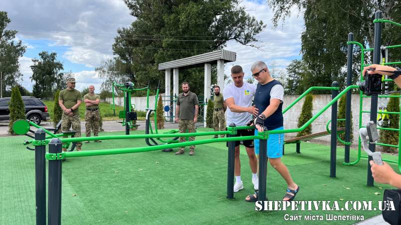 На Шепетівщині відкрили адаптивний спортивний майданчик для ветеранів та людей з інвалідністю
