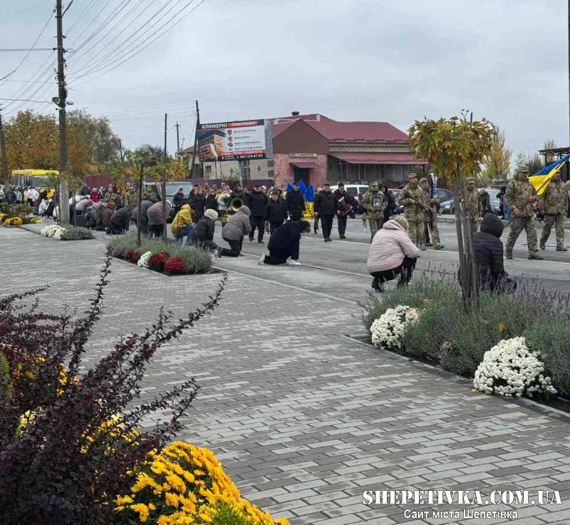 У Судилківі попрощалися із полеглим Захисником Миколою Римарем: у громаді оголосили триденну жалобу