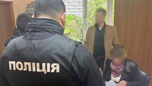 На Хмельниччині суд оштрафував секретарку ВЛК за хабарництво