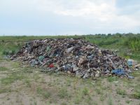 У Шепетівці знову виявили підкинуте сміття