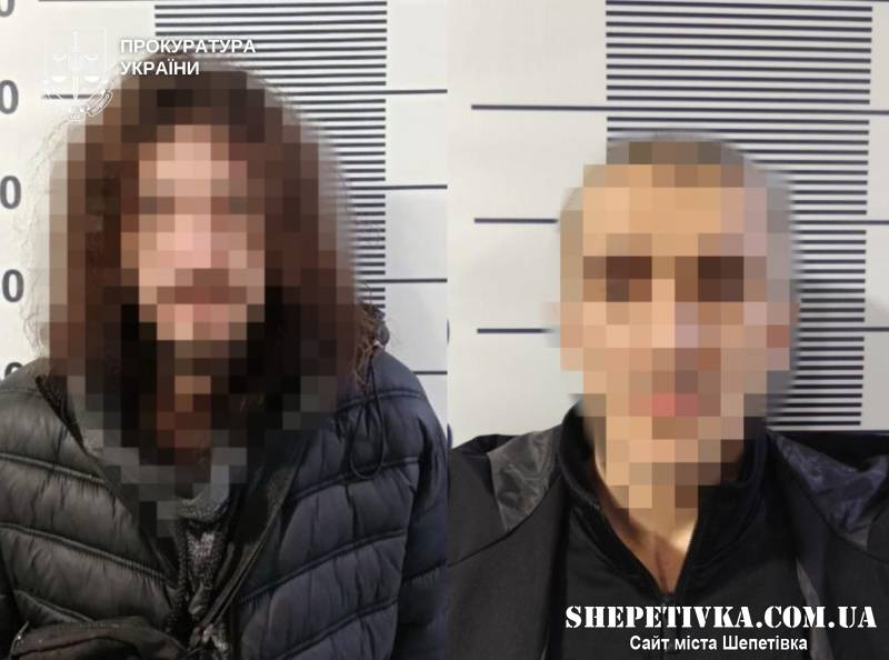 Підпал за дозу: у Нетішині судитимуть двох молодиків, які закидали будинок «коктейлями Молотова»