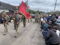 Війна відібрала здоров'я: у Славуті попрощалися із молодшим сержантом Олександром Степанюком