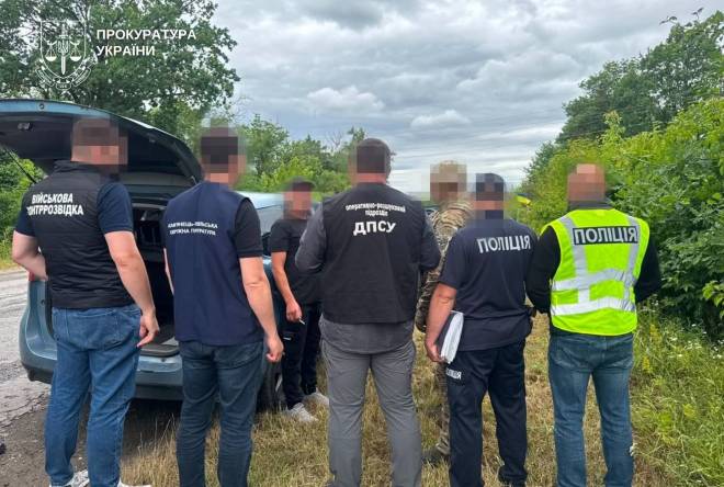 Переправлення до Румунії за 9 тисяч доларів: затримали організатора каналу втечі для ухилянтів