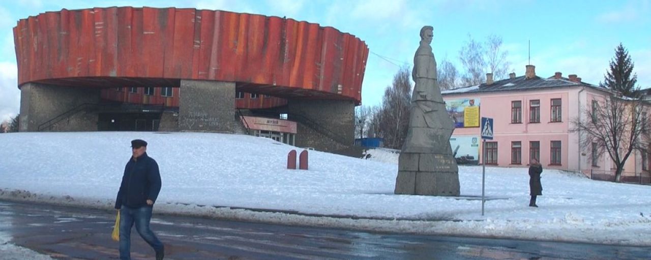 У Шепетівці хочуть демонтувати пам'ятник Миколі Островському