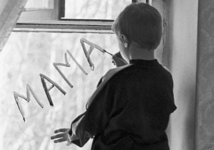 Лише восьмеро шепетівських сиріт знайшли нових батьків за минулий рік