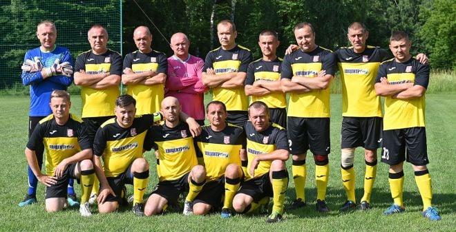 Шепетівські ветерани футболу розпочали друге коло чемпіонату з поразки