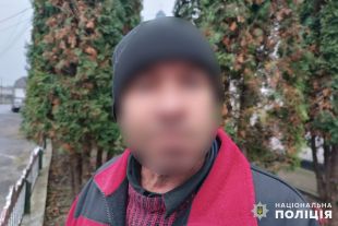 Вкрав велосипед, а в знайомого - ще й мотокосу: на Шепетівщині спіймали злодія