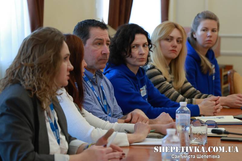 Шепетівська громада отримає новий спеціалізований шкільний автобус від Німеччини