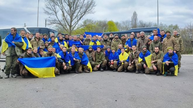 Під час Великоднього обміну полоненими додому повернулось двоє мешканців Хмельниччини