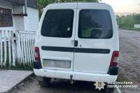 ДТП на Шепетівщині: 78-річний водій Citroen збив юнака під час руху заднім ходом
