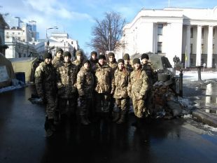 Знати, щоб пам'ятати, пам'ятати, щоб жити