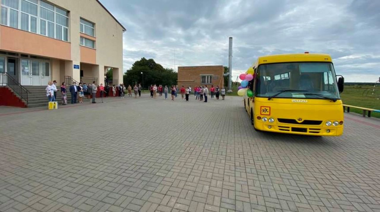 Грицівський ліцей отримав новий шкільний автобус